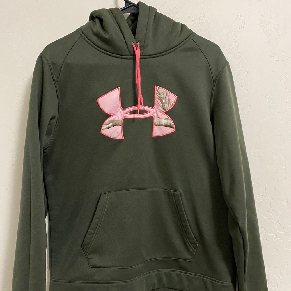 Women’s Under Armour Sweatshirt